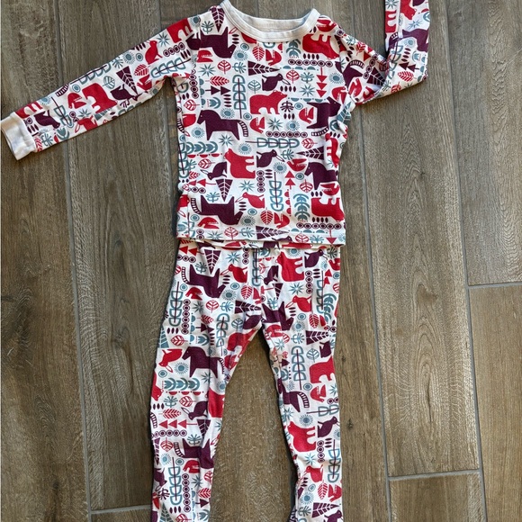 Tea Collection Other - Tea Collection Red and White100% Cotton  Kids Pajama Set Sz 5